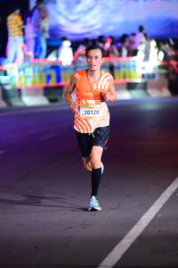 BIB: 20120
                            <button type="button" onclick="openModal(22842135)" class="btn btn-primary btn-sm float-right btn-popup" data-toggle="modal" data-target=".modal-high-quality">
                        <i class="fas fa-shopping-cart"></i> Add to Cart
                    </button>
                                            <button type="button" onclick="isThisMe(22842135, true)" class="btn btn-success btn-sm float-right btn-popup btn-isme hidden" data-toggle="tooltip" data-placement="bottom" title="นี่คือรูปของคุณใช่ไหม คลิกที่นี่เพื่อเอาเข้าอัลบั้ม">
                        <i class="fas fa-plus"></i> Add to album
                    </button>
                    <button type="button" onclick="isThisMe(22842135, false)" class="btn btn-warning btn-sm float-right btn-popup btn-isnotme hidden">
                        <i class="fas fa-ban"></i> Remove from album
                    </button>
